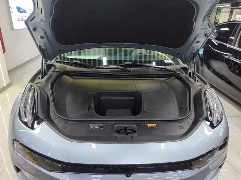 Used Zeekr 001 2023 WE Edition 100 kWh — 19