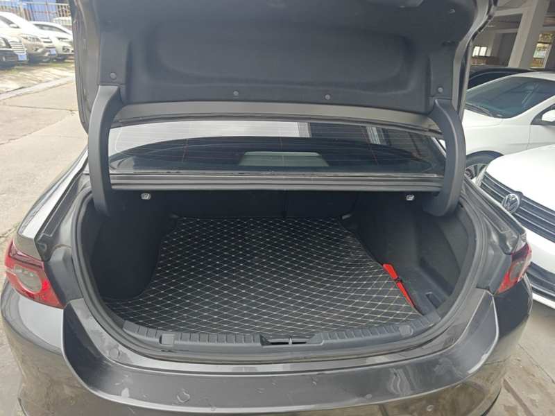 Used Mazda 3 Axela 2023 2.0L Automatic Zhiqing Edition — 18