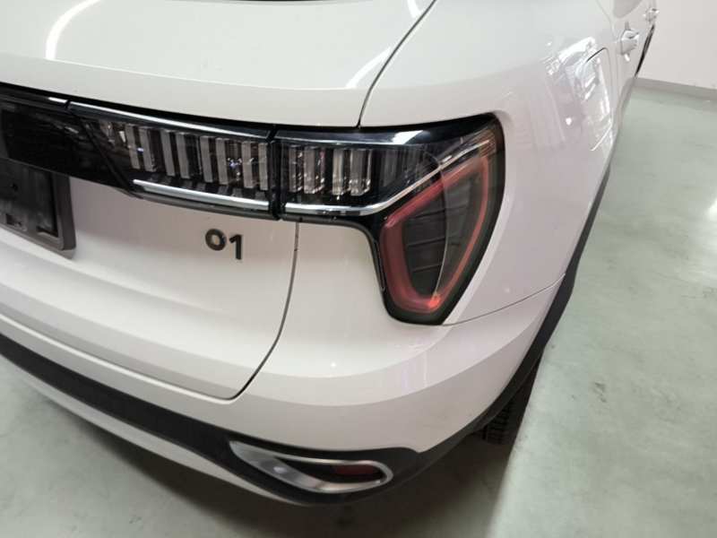 Used Lynk & Co 01 2017 2.0T Two-Wheel-Drive Version — 7