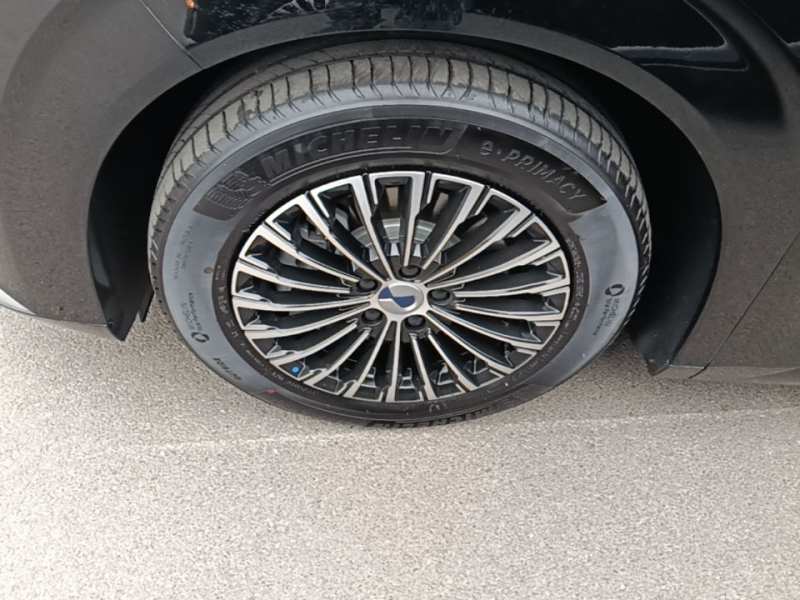 Used Denza D9 2024 EV 620 Premium Model — 22