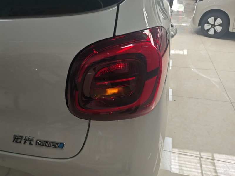 Used Wuling Hongguang MINIEV 2025 Four-Door Version Advanced Edition — 7