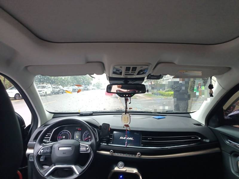 Used Haval H6 2019 Blue Label 2.0 GDIT Automatic Luxury Smart Connectivity Edition — 14