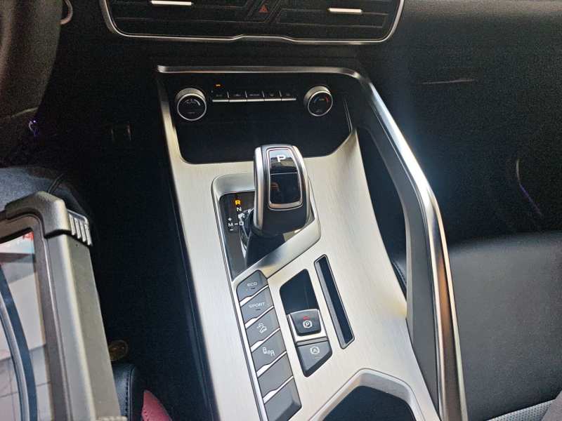 Used Geely Auto Coolray 2020 PRO 260T DCT Knight — 13