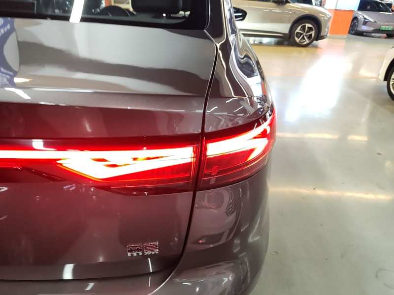 Used Geely Auto Emgrand 2026 Model 4th Generation 4 Millionth Anniversary Edition 1.5L CVT Feiyue Edition — 7