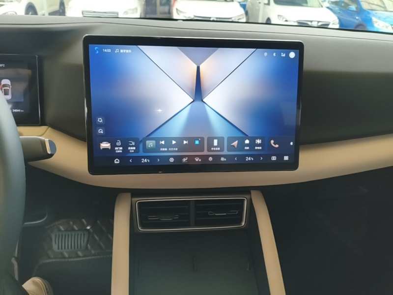 Used BYD Yuan UP 2025 Intelligent Driving Version 401 KM Dynamic Edition — 12