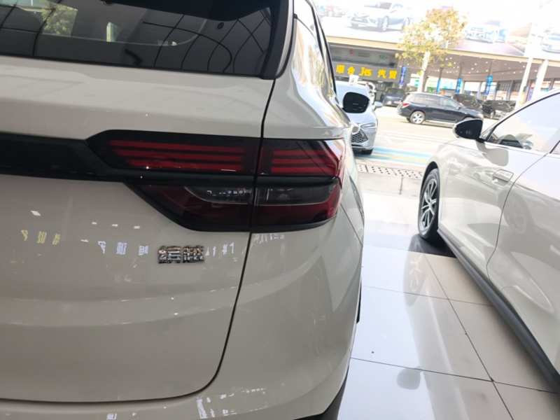 Used Geely Auto Coolray 2025 1.5L CVT Super Edition — 7