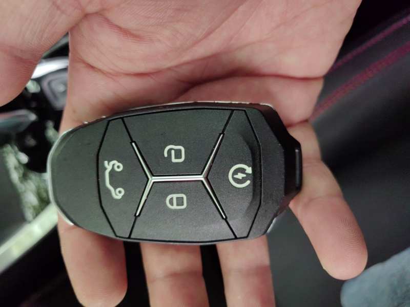Used Lynk & Co 01 2017 2.0T Four-Wheel Drive Pro Edition — 9