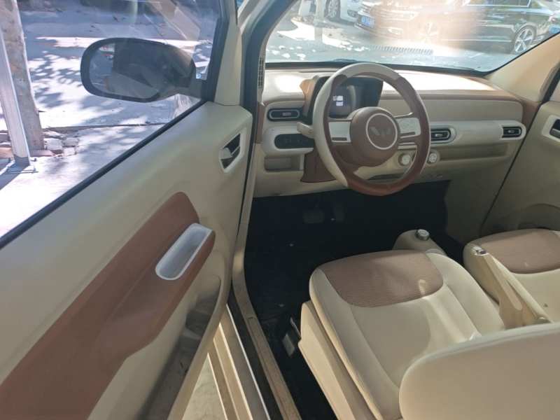Used Wuling Hongguang MINIEV 2024 3rd Generation 215km Youth Edition — 15