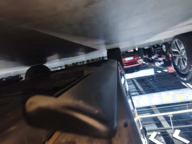 Used Li Auto L9 2022 Max model — 21