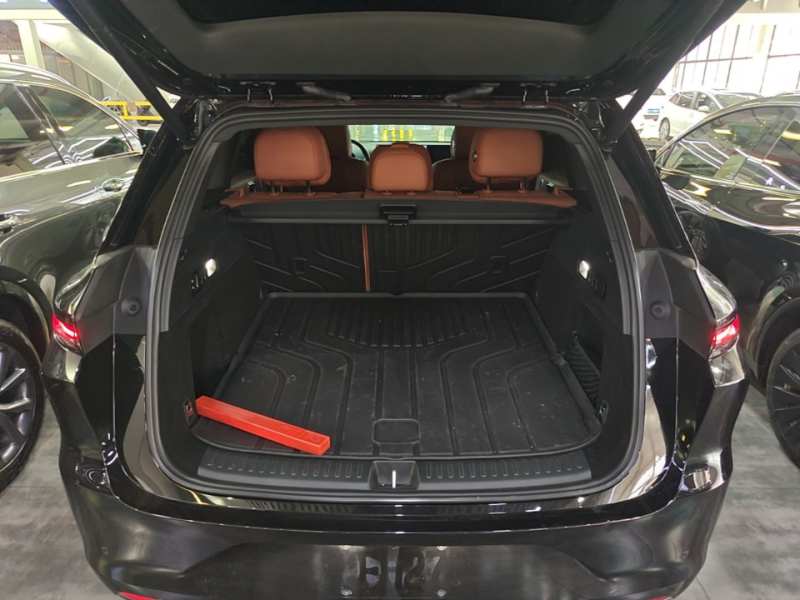 Used Li Auto L6 2024 Pro Model — 18