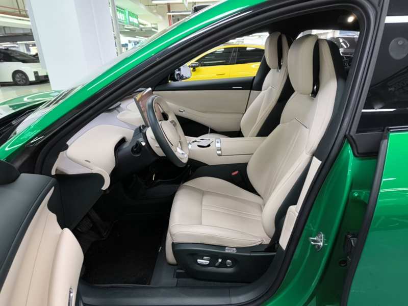 Used Xiaomi Auto YU7 2025 Ultra-Long Range Rear-Wheel Drive Version — 14