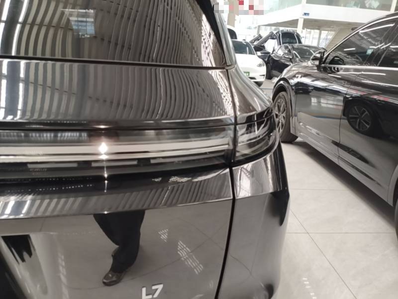 Used Li Auto L7 2024 Pro Model — 7