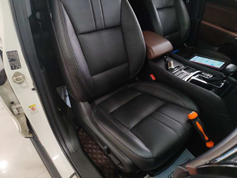 Used GAC Trumpchi GS8 2017 320T Two-Wheel Drive Luxury Smart Connectivity Version (7 Seats) — 24