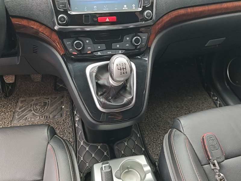 Used Haval H6 2014 Sport Version 1.5T Manual Two-Wheel Drive Elite Edition — 13