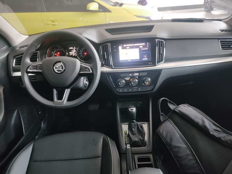 Used Skoda Kamiq 2022 1.5L Automatic Comfort Edition — 9