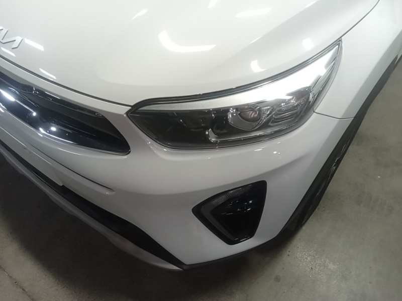 Used Kia kx1 Stonic 2021 1.4L CVT Fun Edition — 23