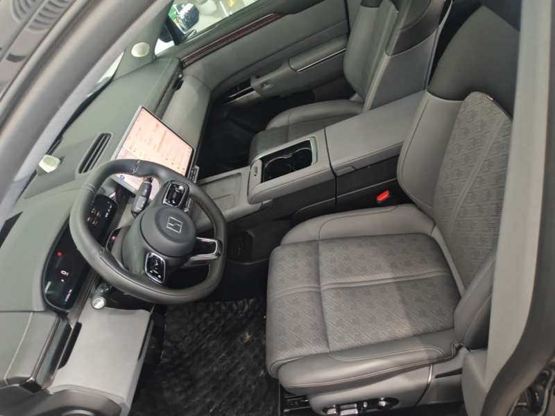 Used Zeekr 7X 2025 100 kWh Long-Range Rear-Wheel Drive with Intelligent Driving Features — 14
