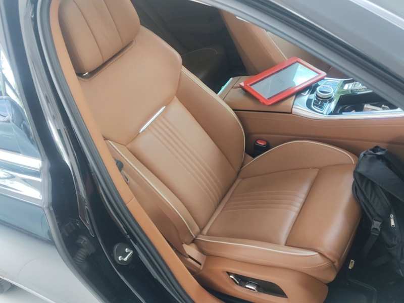 Used Hongqi H9 2022 2.0T Smart Connect Flagship Edition – Chinese Trim Xiang — 24