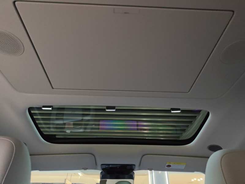 Used Li Auto i8 2025 Model Standard Version — 17