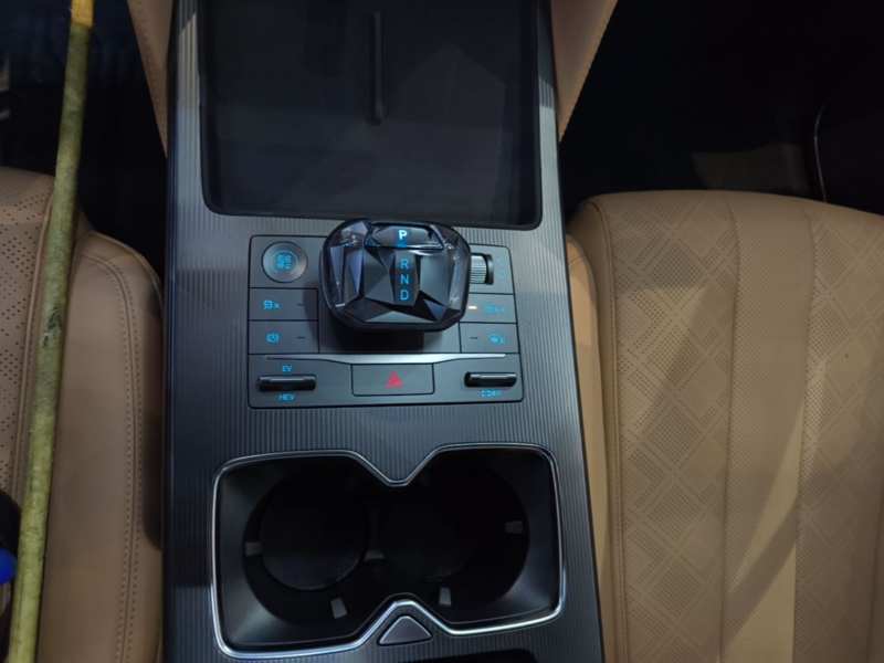 Used BYD Song L DM-i 2024 112 km Leading Edition — 13
