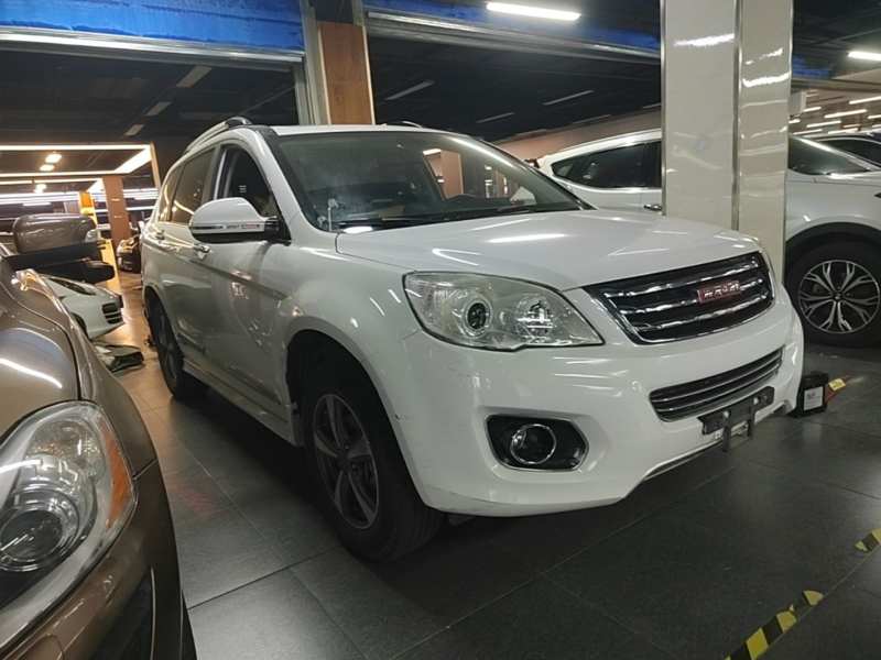 Used Haval H6 2015 Upgraded Model 1.5T Manual Two-Wheel Drive Elite Version — 3