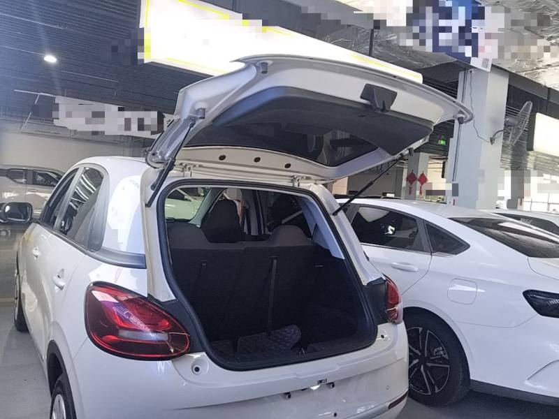 Used Wuling Bingo 2024 203km Light Edition — 18