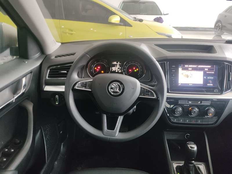 Used Skoda Kamiq 2022 1.5L Automatic Comfort Edition — 10