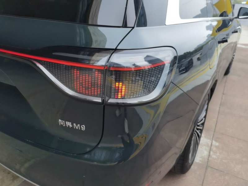 Used Hima AITO M9 2024 Range-Extended Ultra Version 52 kWh 5-Seater Model — 7