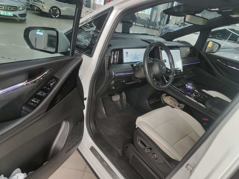 Used GAC Trumpchi M8 2023 Zongshi Series Dual-Motor Flagship Edition — 15