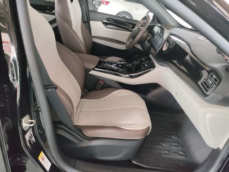 Used BYD Qin PLUS 2024 HONOR Edition DM-i 55KM Leading Model — 24