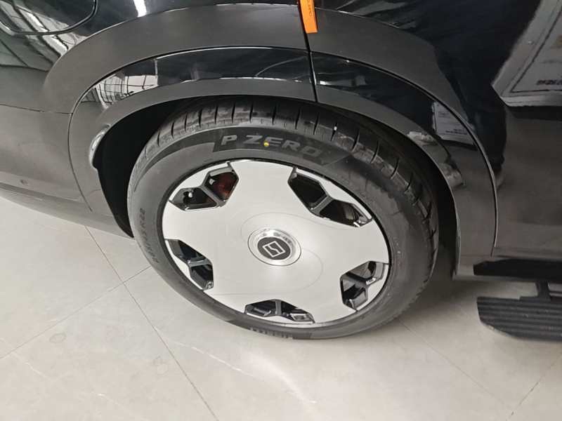 Used Zeekr 9X 2025 Ultra Edition 70kWh — 25