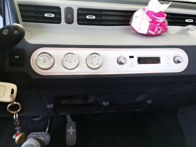 Used Wuling Hongguang MINIEV 2021 Macaron Fashion Edition Lithium-Ion Battery — 12
