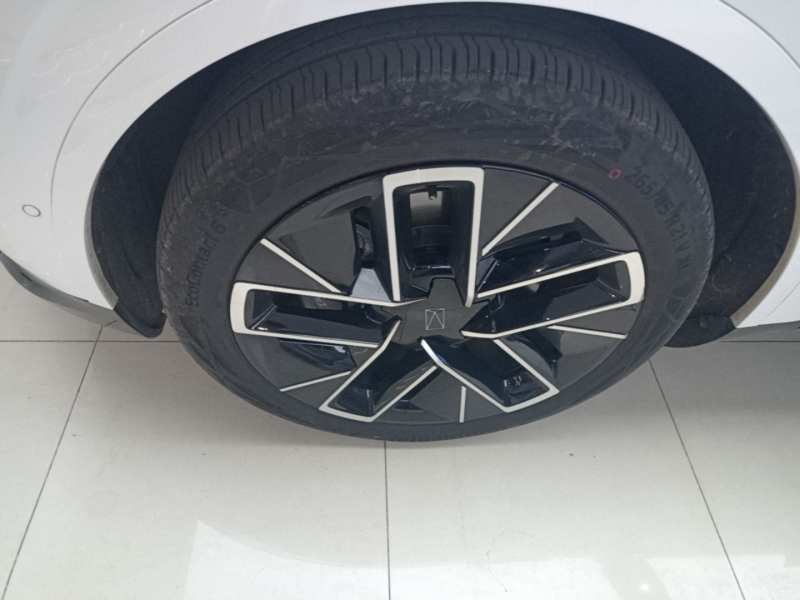 Used Avatr 11 2025 Year Updated Max Extended-Range Version — 22
