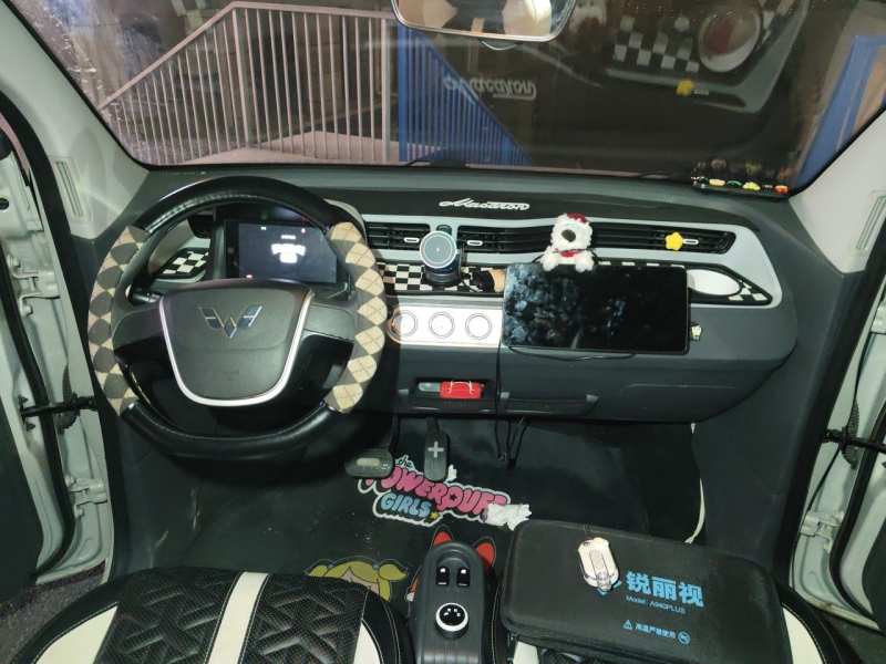 Used Wuling Hongguang MINIEV 2022 Macaron Premium Model – Lithium Iron Phosphate — 10