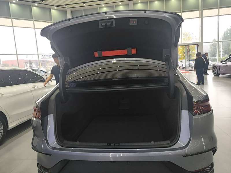 Used BYD Han 2023 DM-i Champion Edition 121KM Prestige Model – Prestige — 18