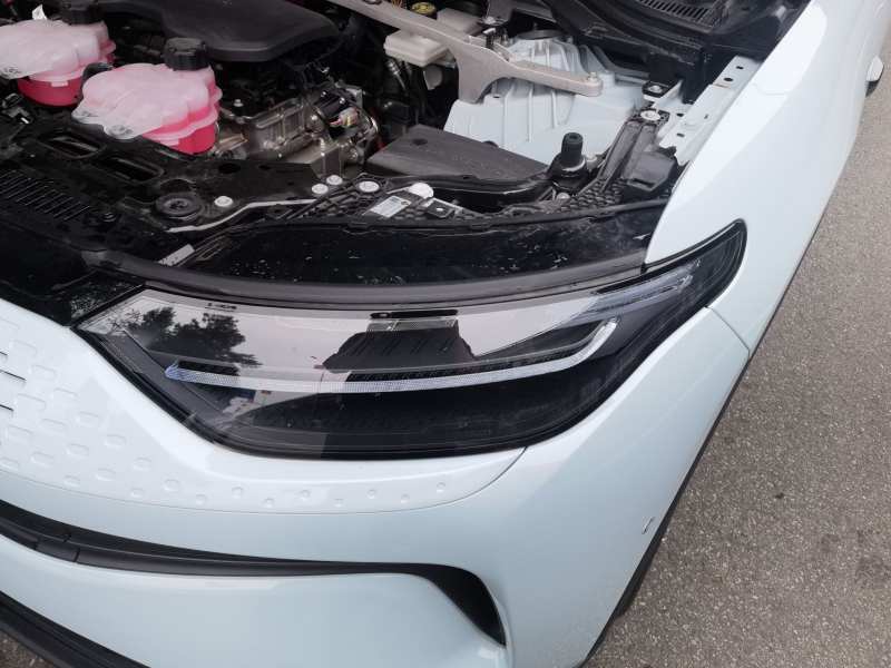 Used Leapmotor C11 2024 Range-Extended 300 Luxury Edition — 23