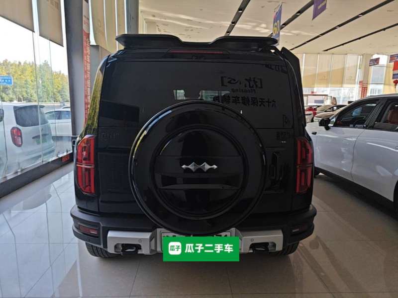 Used Formula Leopard 5 2023 Navigator Edition — 5