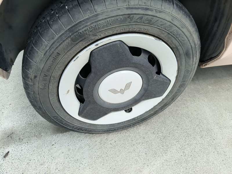 Used Wuling Hongguang MINIEV 2022 Macaron Premium Model – Lithium Ternary Battery — 25