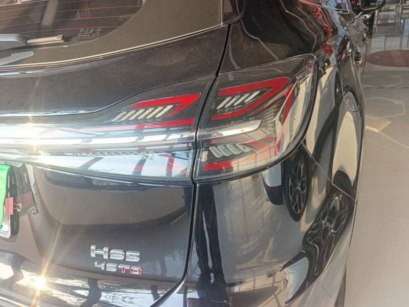 Used Hongqi HS5 2023 2.0T Qixiang Pro Edition — 7