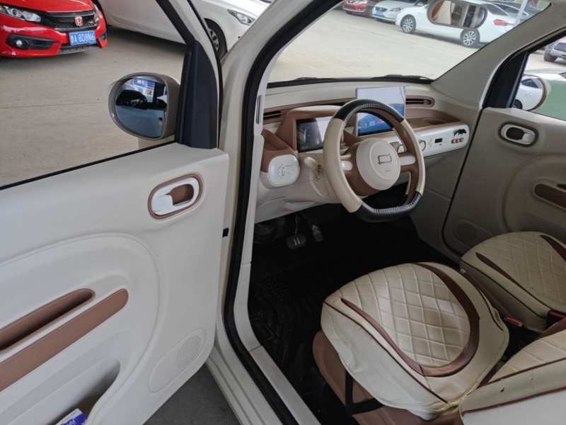 Used Bestune Pony 2026 222km Colorful Horse — 15
