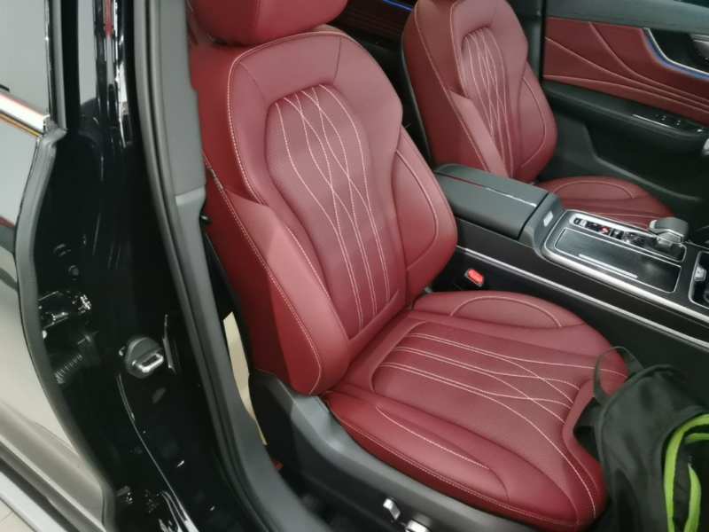 Used Hongqi HS5 2026 Model 2.0T Four-Wheel Drive Xuan Ying Edition — 24