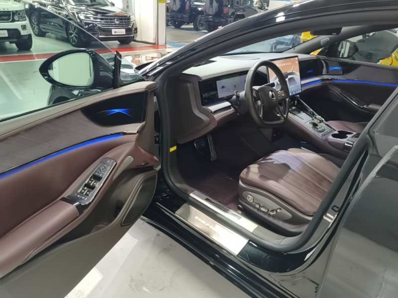Used Denza Z9GT 2024 1100 Four-Wheel Drive Max Edition — 16