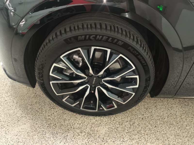 Used Zeekr 7X 2025 100 kWh Long-Range Rear-Wheel Drive with Intelligent Driving Features — 22