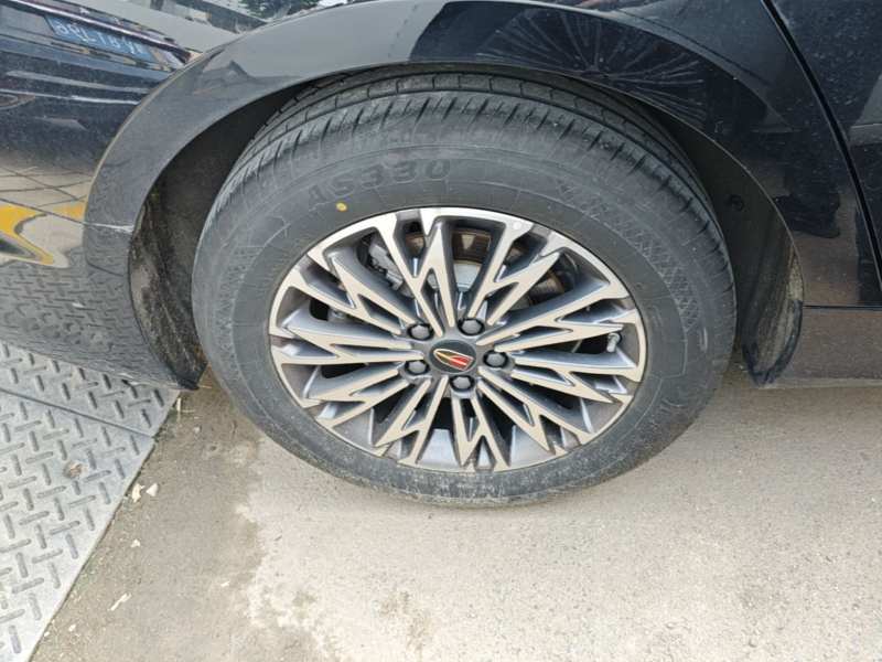 Used Hongqi H5 2024 1.5T DCT Smart Connect Flagship Edition – Chinese Trim Yun — 25