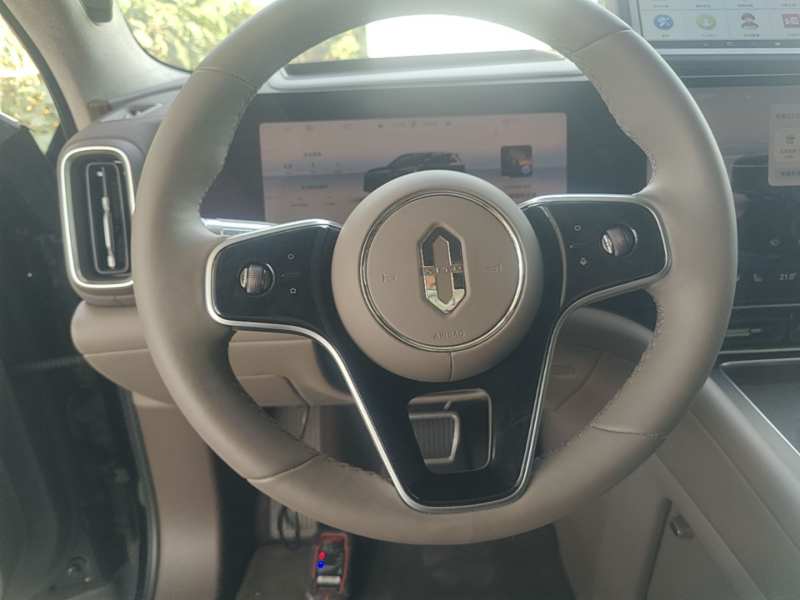 Used Hima AITO M9 2025 Extended-Range Ultra Version 52 kWh 5-Seater Edition — 10
