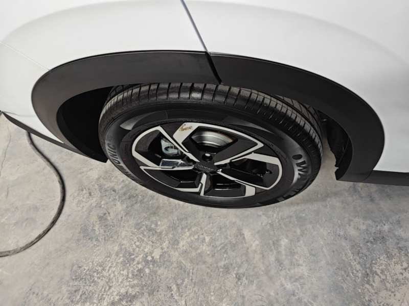 Used Dongfeng Aeolus L7 New Energy — 25