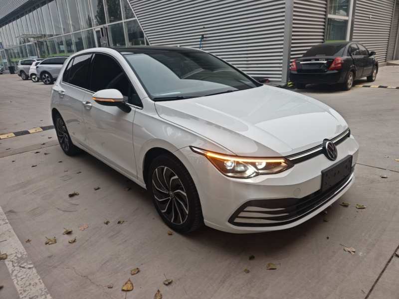 Used Volkswagen Golf 2023 Facelift 280TSI DSG Pro — 3