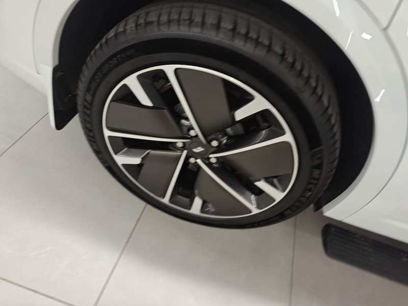 Used Li Auto L9 2025 Ultra Smart Refreshed Edition — 25