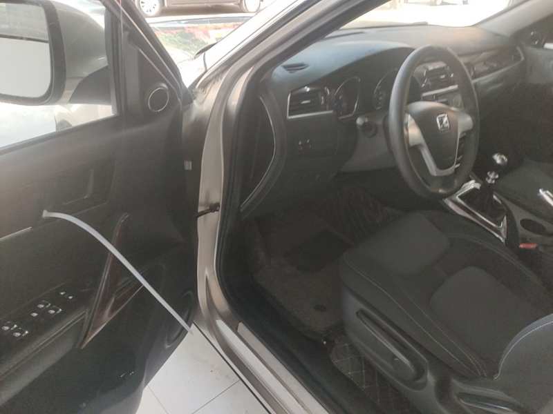 Used Zotye T600 2015 1.5T Manual Elite Model — 15