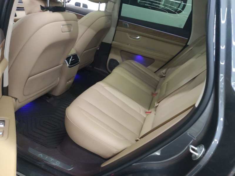 Used Hima AITO M7 2024 1.5T Rear-Drive Plus Version 5 Seats — 16